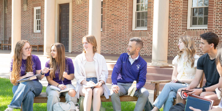 Three Reasons Why You Shouldn’t Rush Your College Education