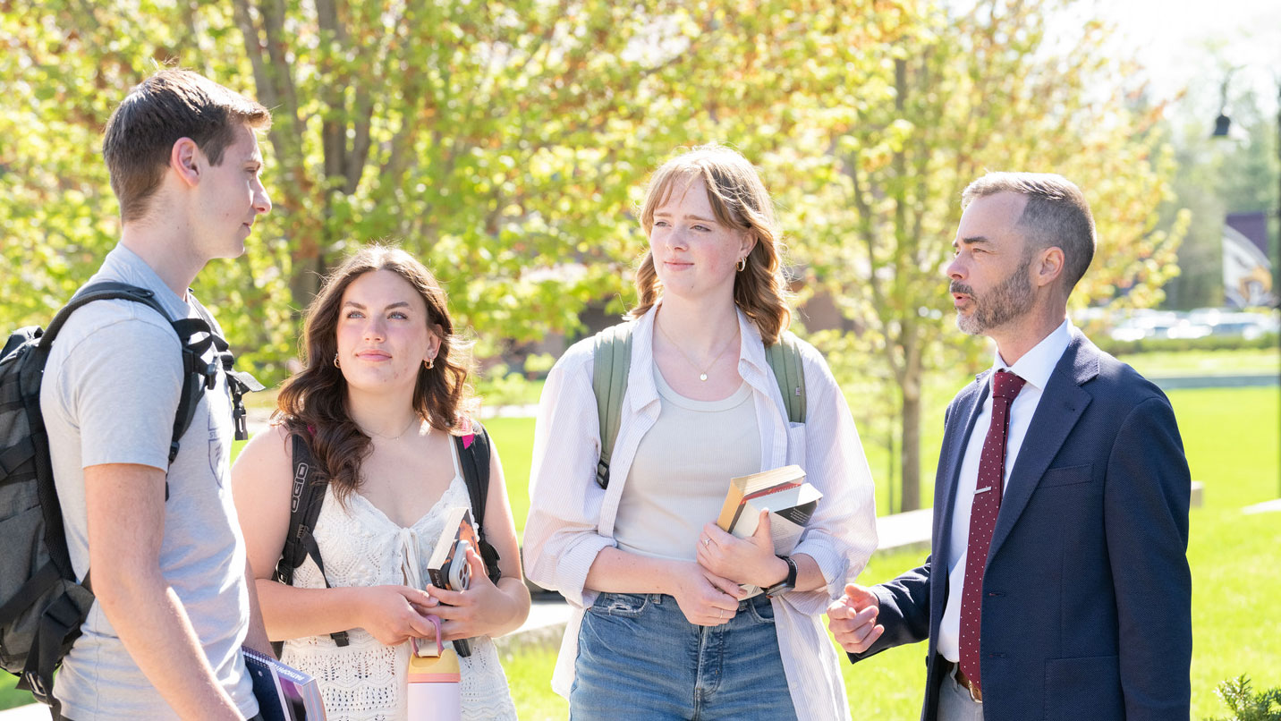 Honors-College-Unveiling